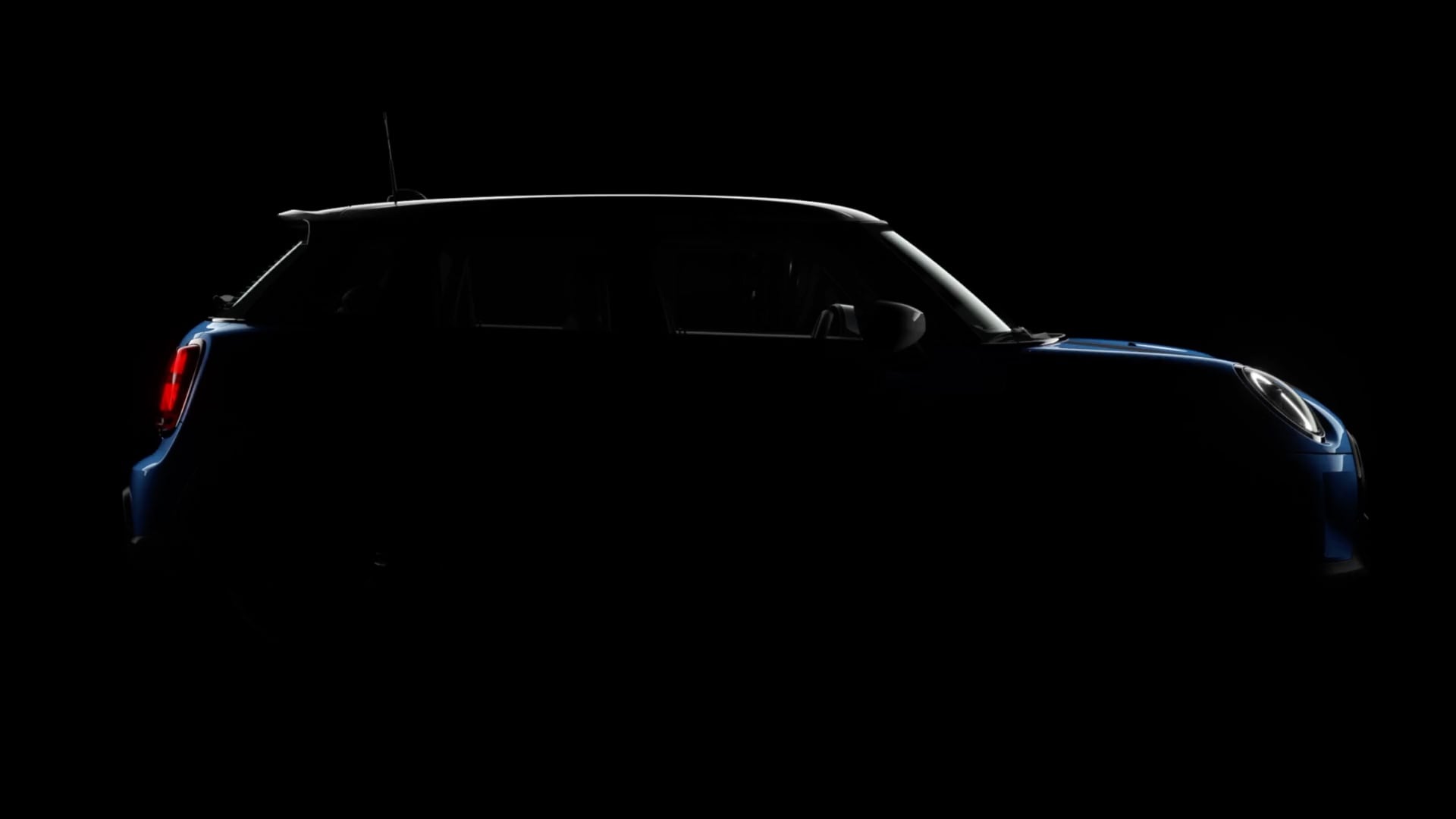 MINI 5 Door – blue and white