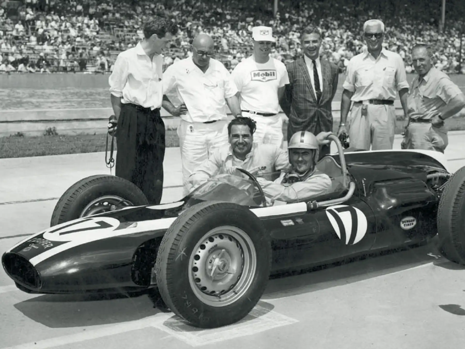 MINI John Cooper Works - レーシングカー