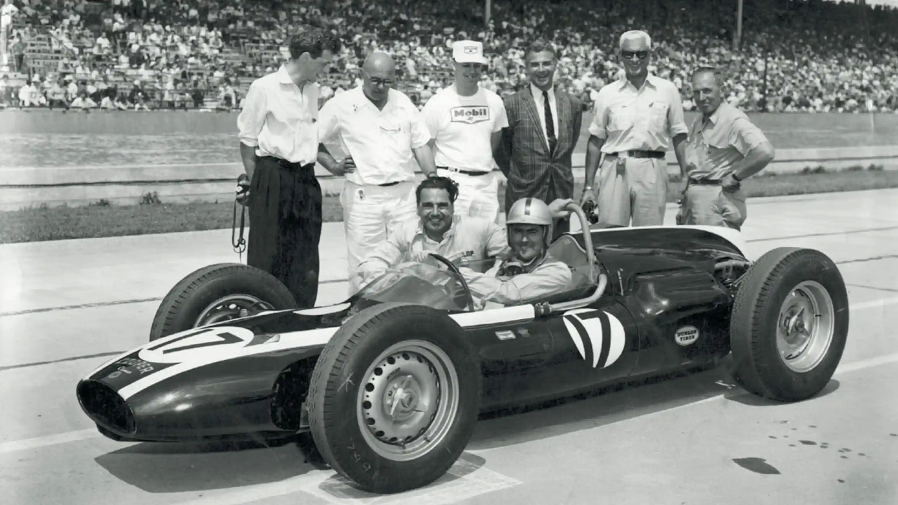 MINI John Cooper Works - レーシングカー