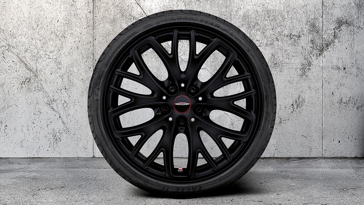 ミニクラブマン クーパー チリパッケージ | BMW | MINI（ミニ