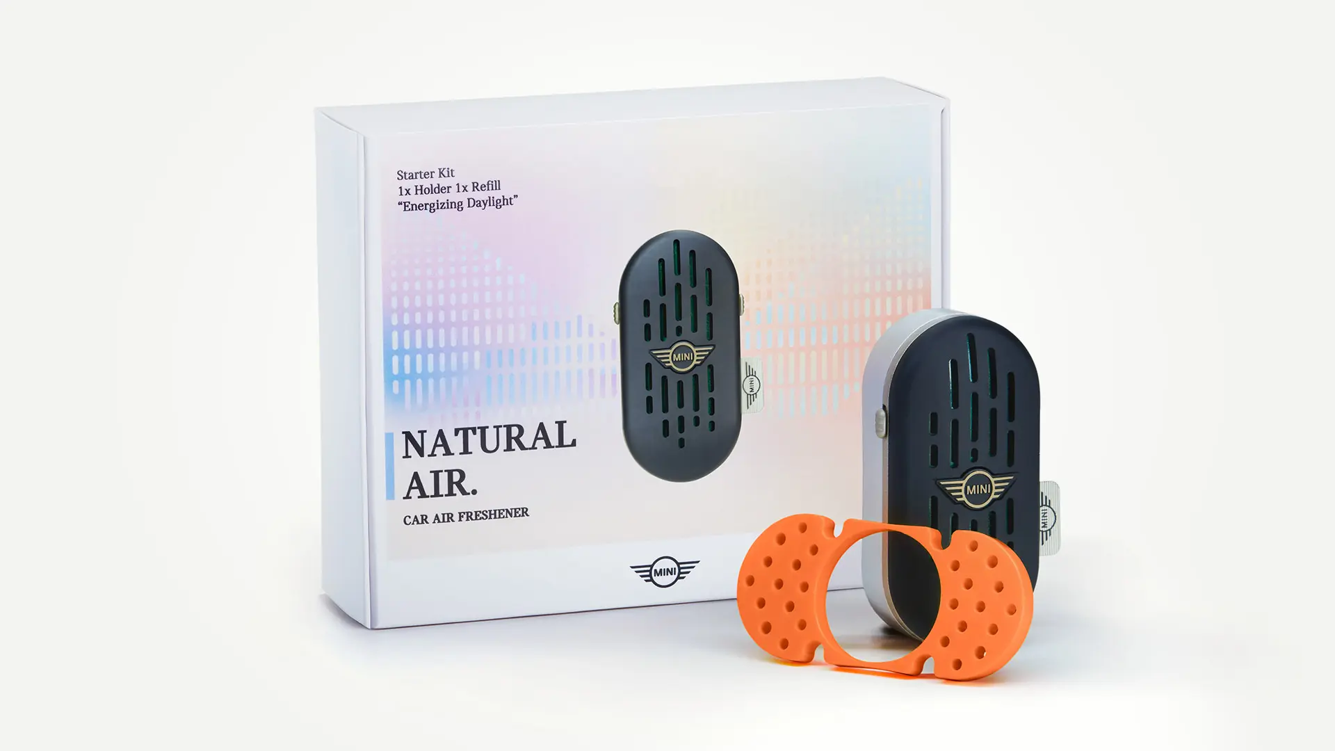 MINI Natural Air カーエアフレッシュナー スターターセット（香りホルダーとスティックを含む）のパックショット。