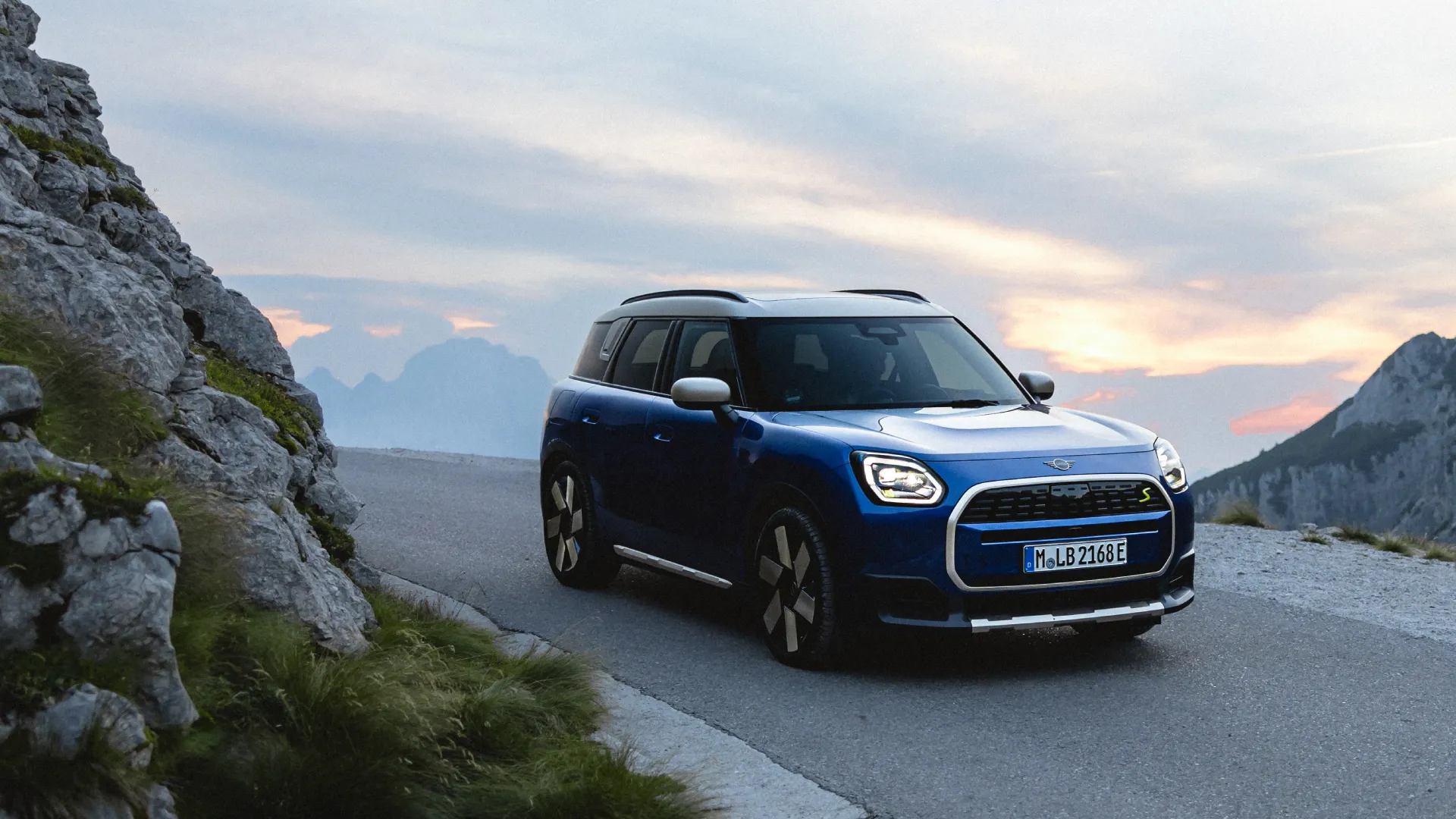 Home - main stage teaser - START WITH FUN 2026