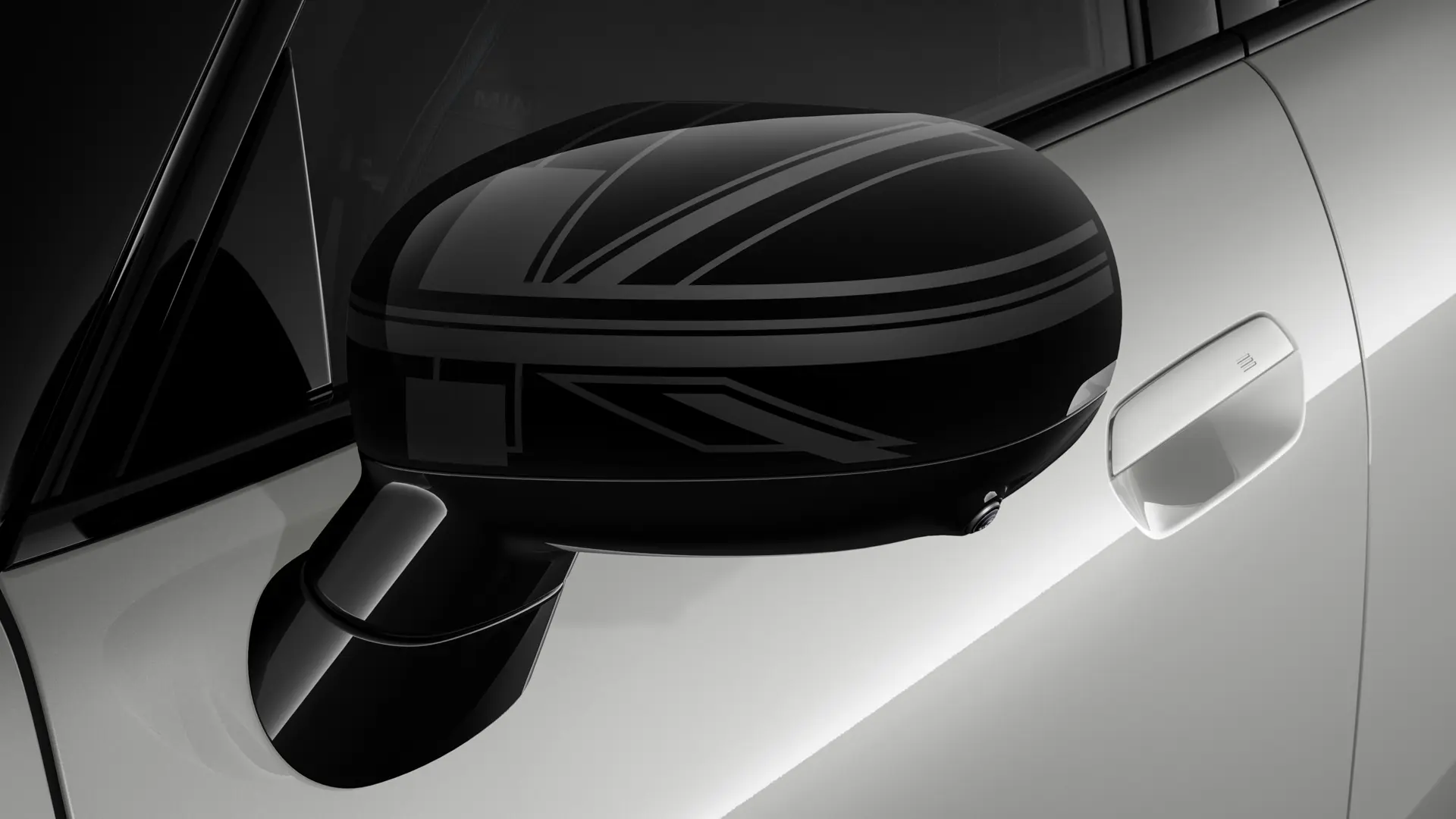 シルバーのMINI Cooper 3ドア、ナイトユニオンジャックデザインのエクステリアサイドミラーキャップ付き。