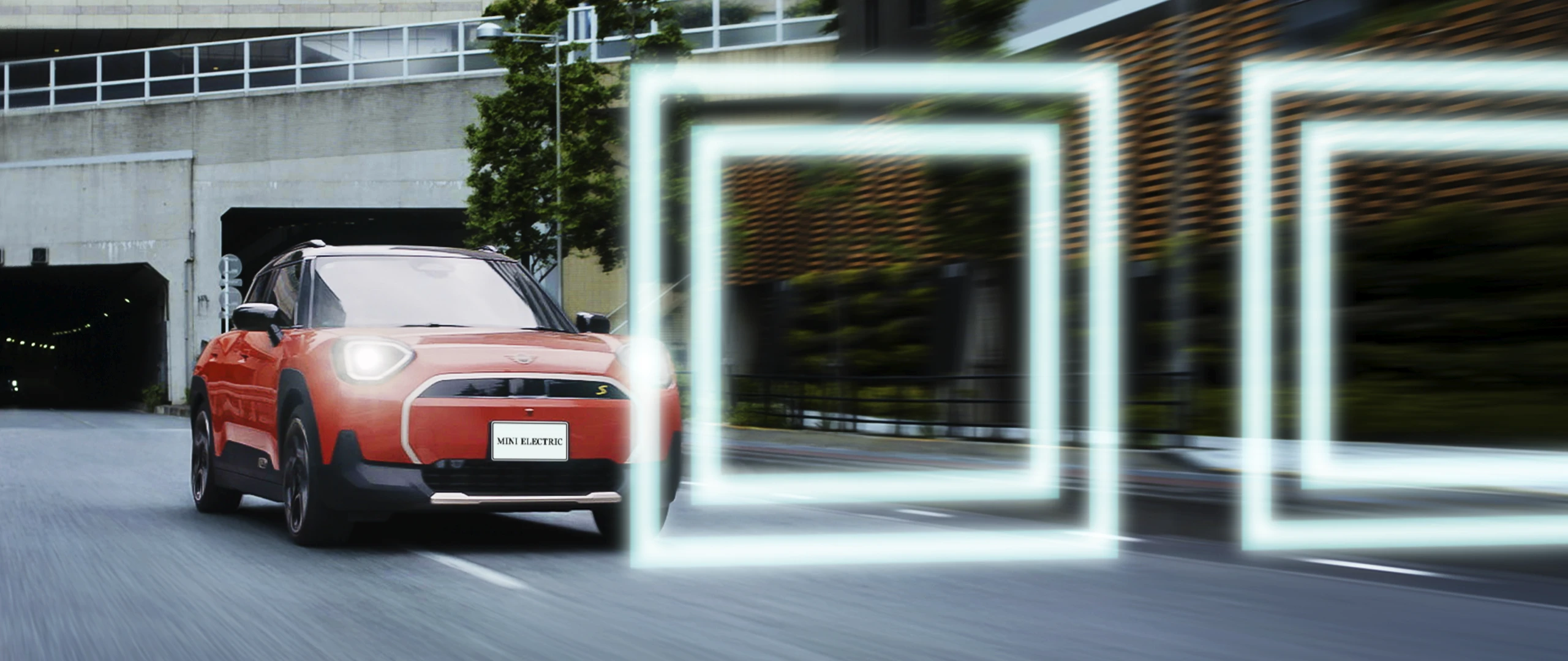 Home - main stage teaser - PLAY ELECTRIC 街が、遊び場。MINI ELECTRICの魅力とは。