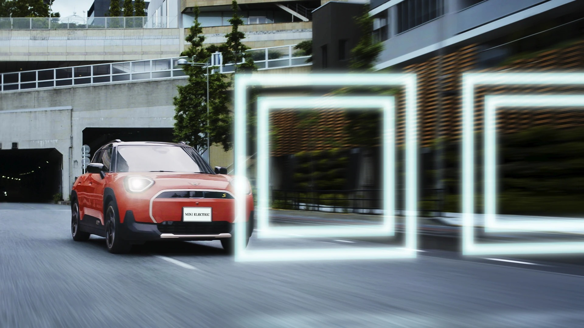 Home - main stage teaser - PLAY ELECTRIC 街が、遊び場。MINI ELECTRICの魅力とは。