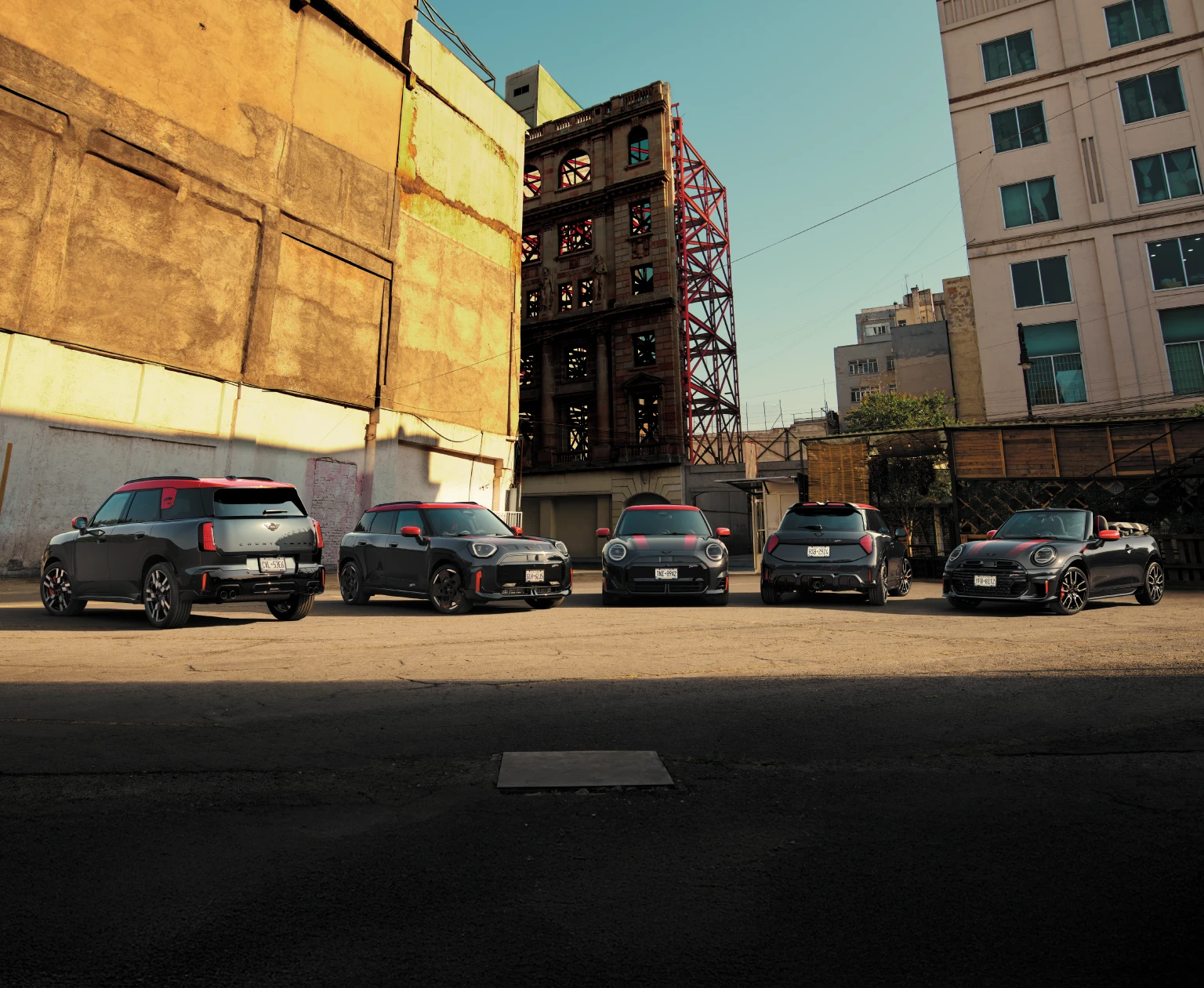 MINI John Cooper Works - JCWファミリーショット
