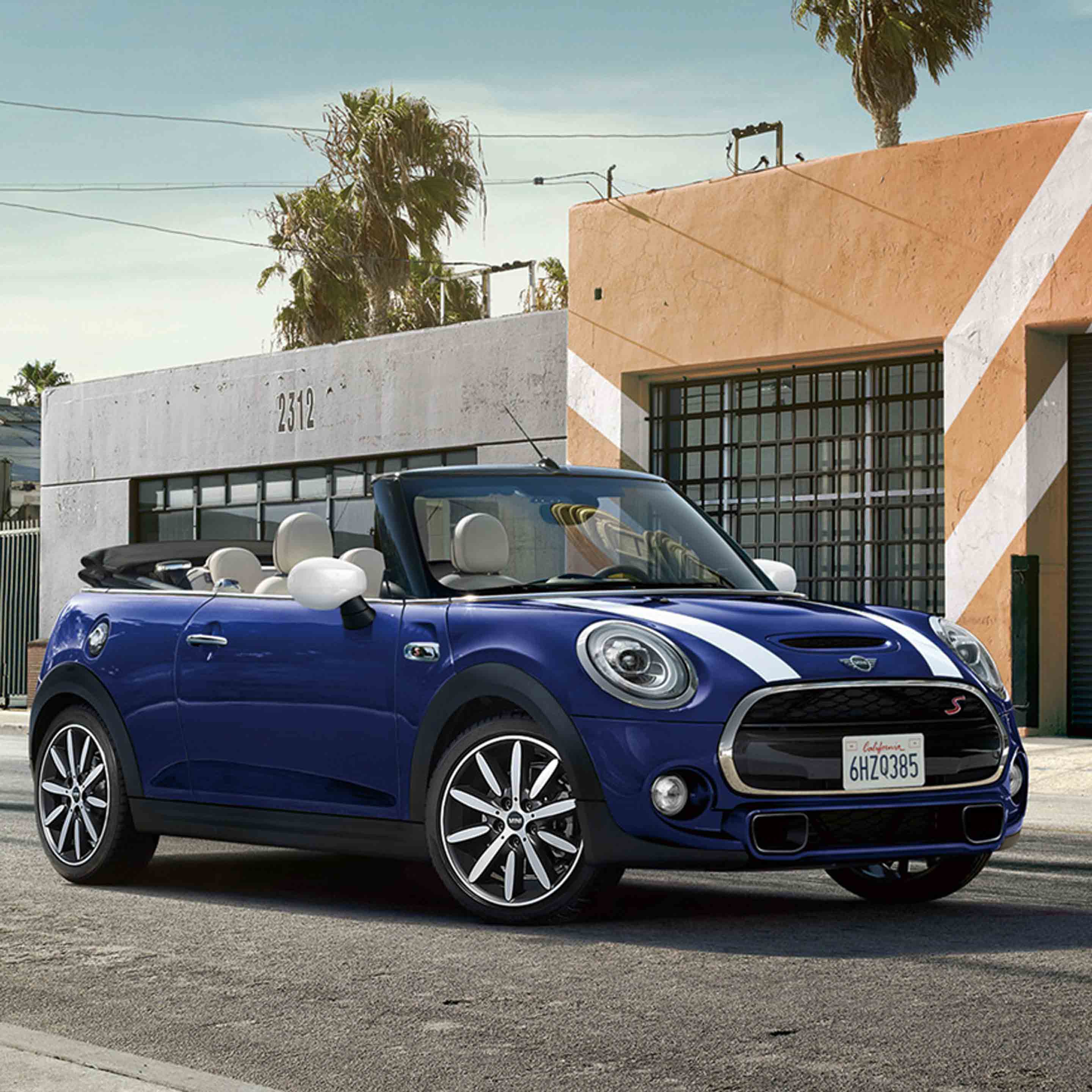 MINI CONVERTIBLE | MINI モデル | MINI Japan