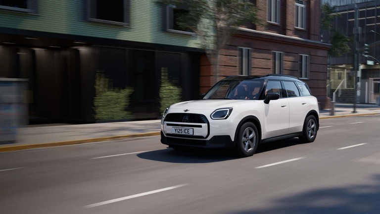 Home - main stage teaser - MINI Countryman