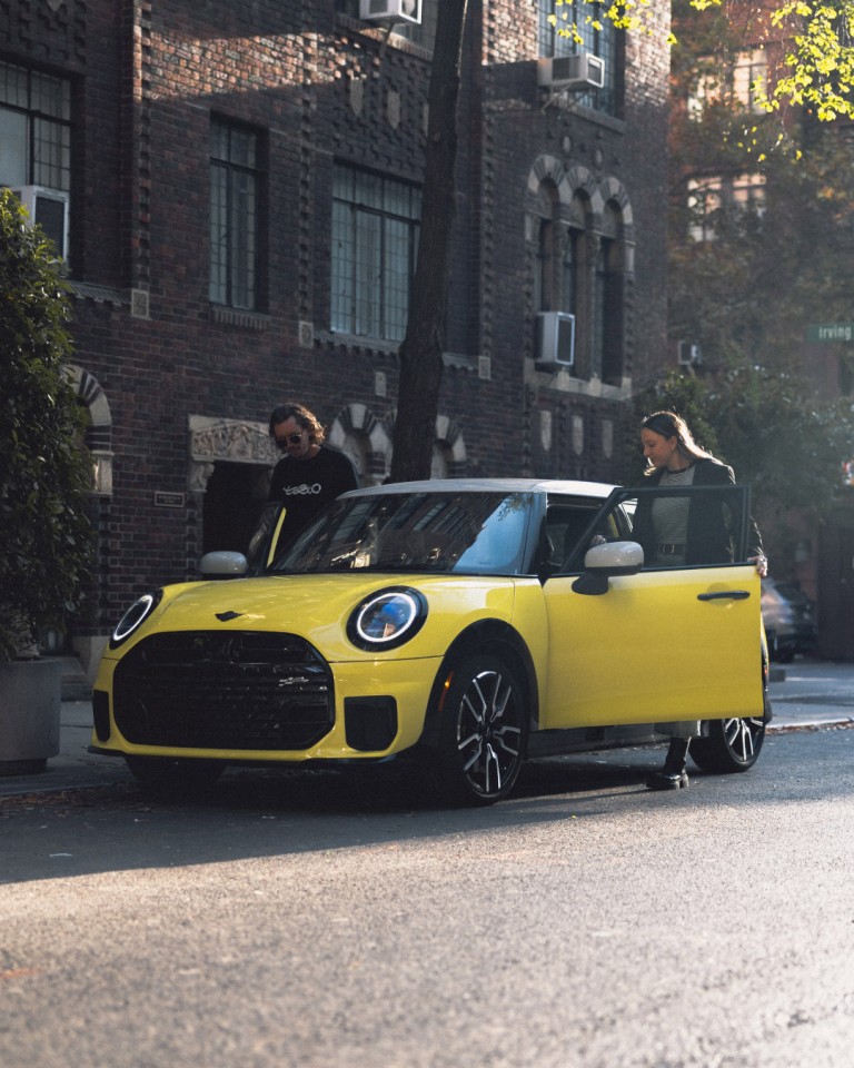 Home - main stage teaser - MINI NEXT