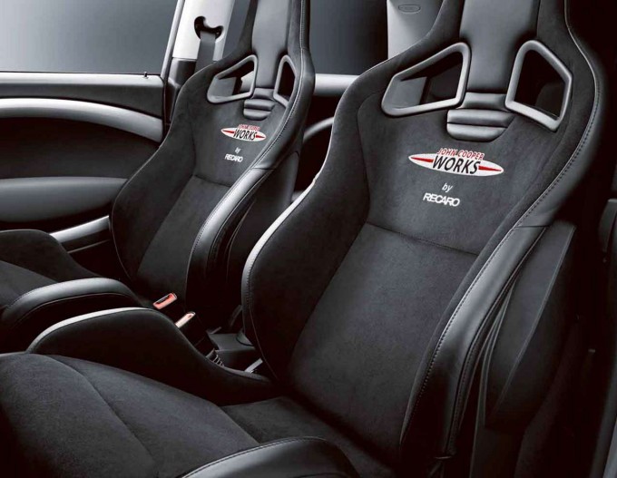 HIGHLIGHT ZONE. | JOHN COOPER WORKS | MINI Japan