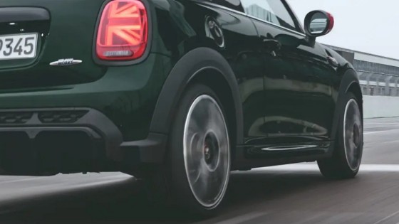 MINIアクセサリー ADD EVEN MORE SPICE TO YOUR MINI | MINI Japan