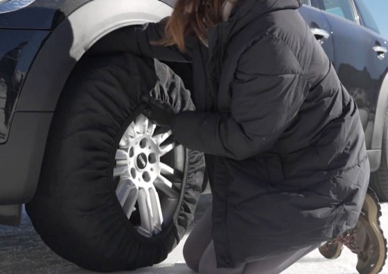 MINI SnowSocks | MINI Japan – MINIアクセサリー・パッケージ| MINI Japan