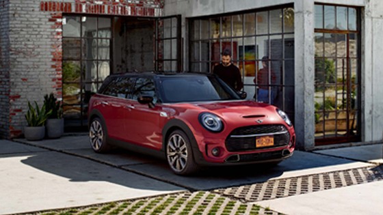 MINI CLUBMAN.