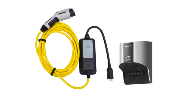 MINI CHARGING - MINI CROSSOVER PHEV │ MINI Japan