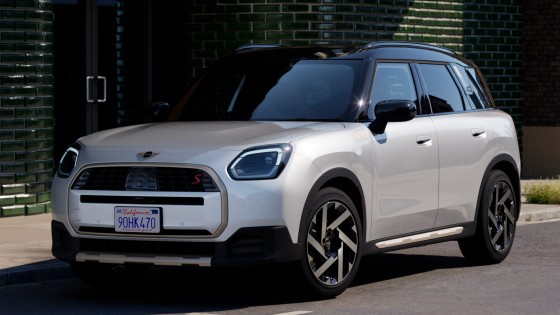 MINI COUNTRYMANの試乗依頼で、今ならプレゼントが当たる。｜MINI Japan
