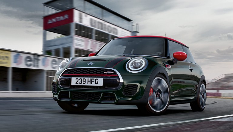 MINI JOHN COOPER WORKS.