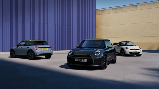 ミニクーパーDINKY SPEEDミニック特注日本製 MINI オンライン・ストア｜MINI Japan