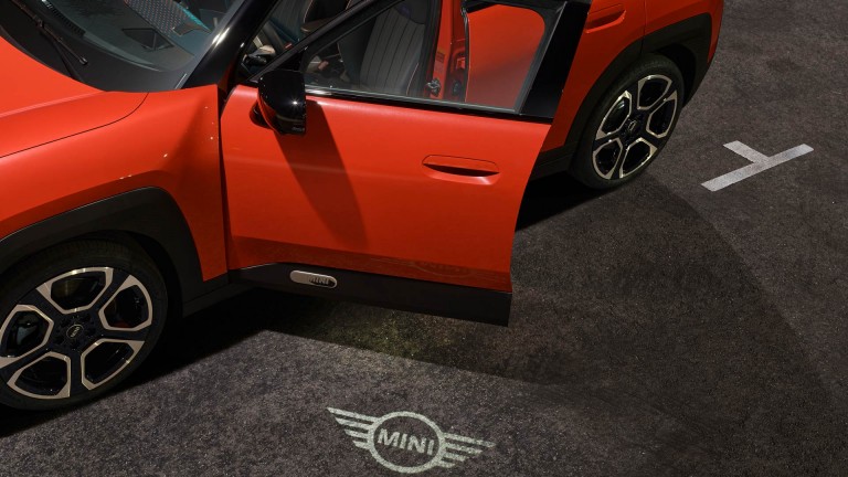 The New All-Electric MINI Aceman - デジタル・テクノロジー - デジタル・キー・プラス