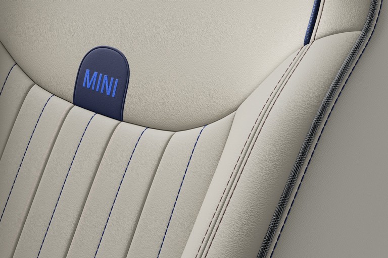 MINI all-electric - sustainability - leather alternatives