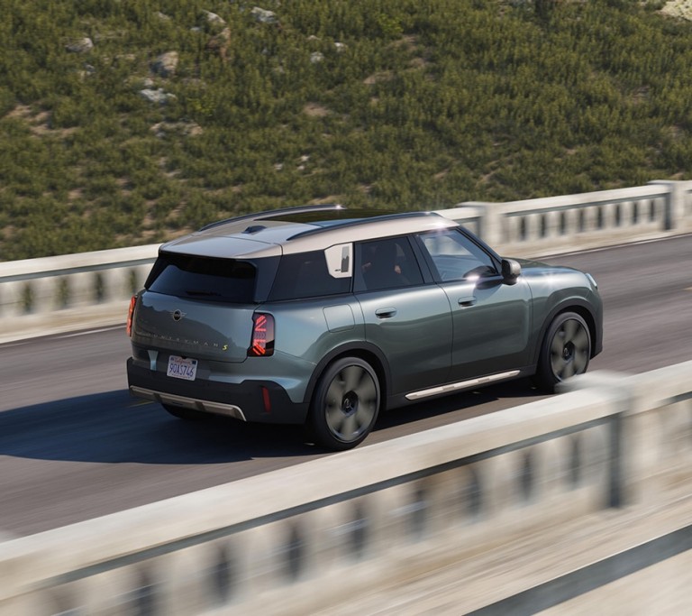 All-electric MINI Countryman - モザイク - 充電 & 航続距離