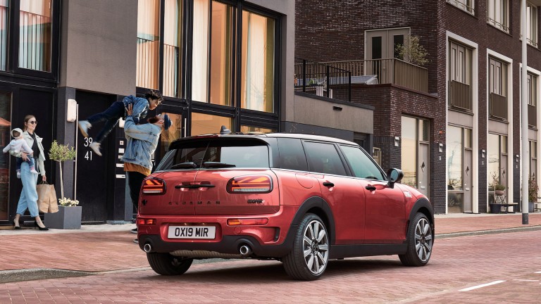 MINI CLUBMAN FAMILY.