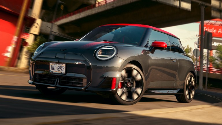 MINI John Cooper Works - J01 JCWサイドビュー