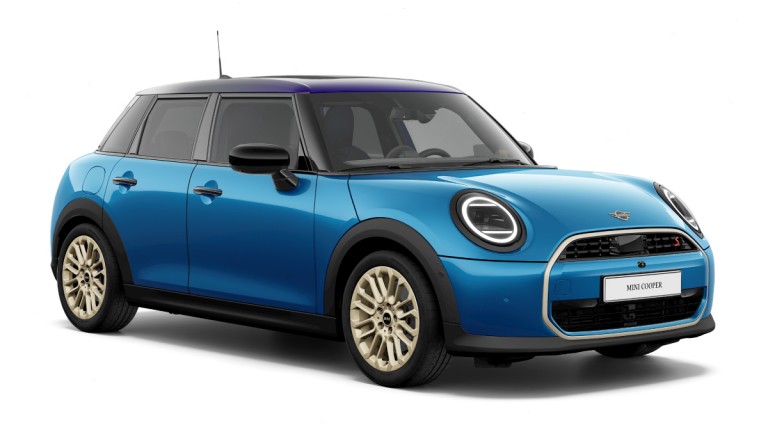 THE NEW MINI COOPER (5 DOOR).
