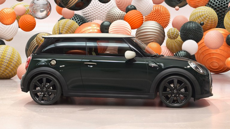 MINI 3-Door – Resolute Edition – Rebel Green