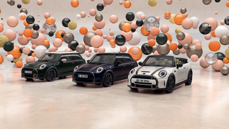 MINI 3-door, 5-door Hatch Resolute Edition - MINI All-Electric Resolute Edition - MINI Convertible Resolute Edition