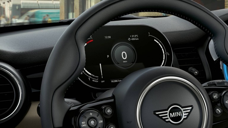 MINI 3-Door-Hatch – digital insturment cluster – instrument display