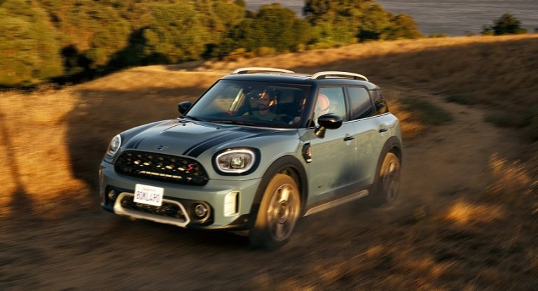 MINI Crossover 