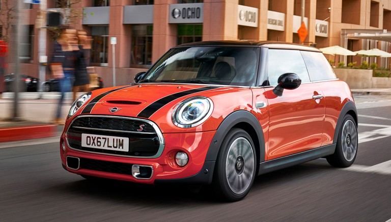 MINI 3 DOOR – Test Drive 32h