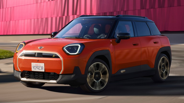 THE NEW ALL-ELECTRIC MINI ACEMAN.